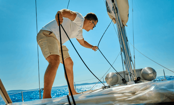 5 Essential Steps for Yacht Charter Companies to Implement Sustainable Development Goals