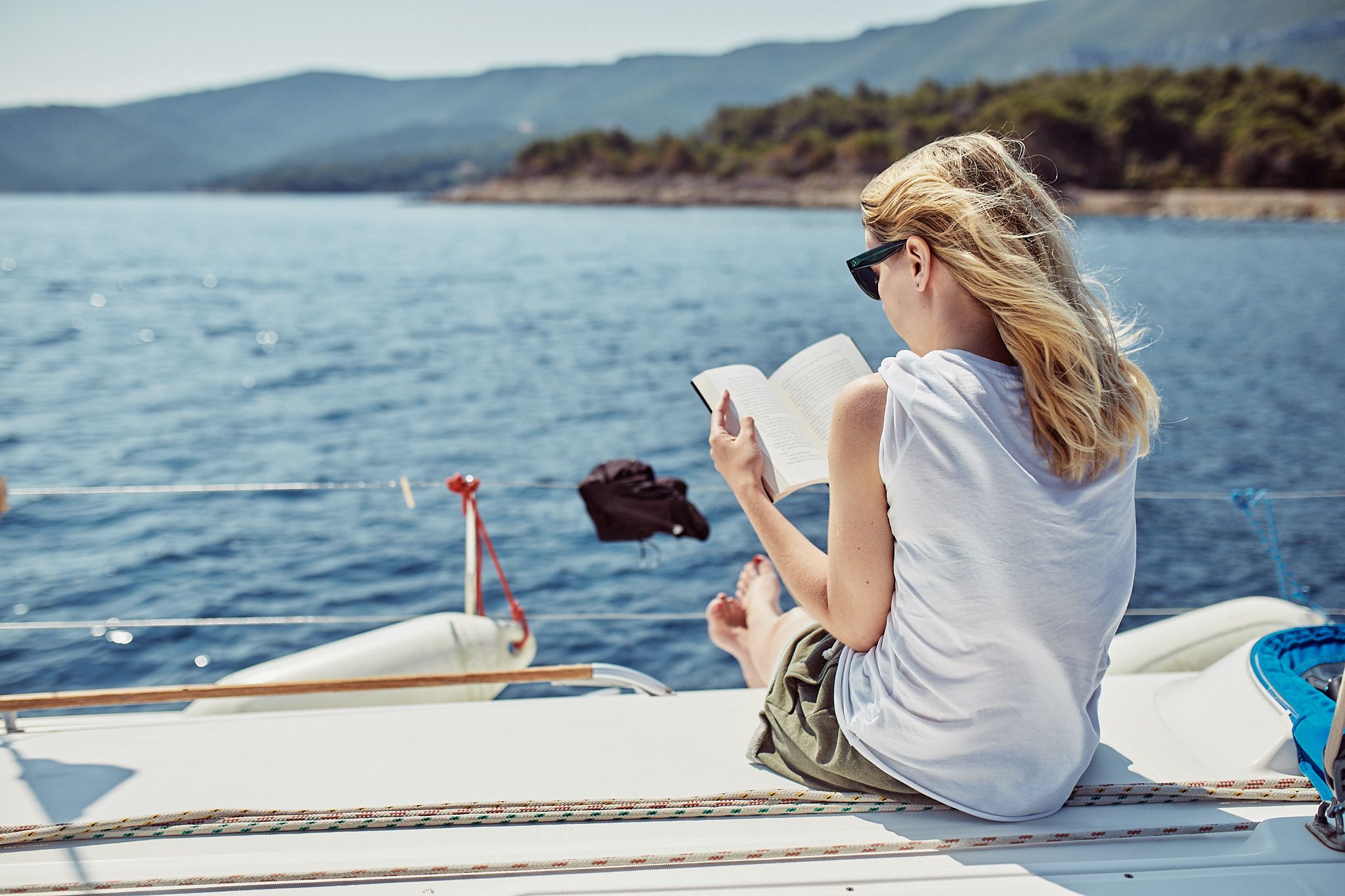 10 great books to read while sailing "green"