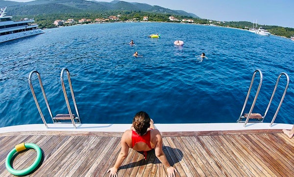 How to Choose An Environmentally Friendly Sunscreen